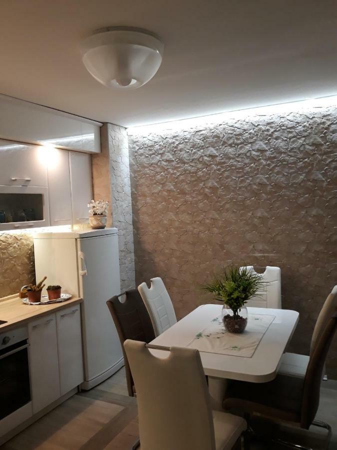 Seahaven Daire Petrovac Dış mekan fotoğraf