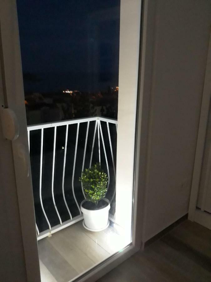 Seahaven Daire Petrovac Dış mekan fotoğraf