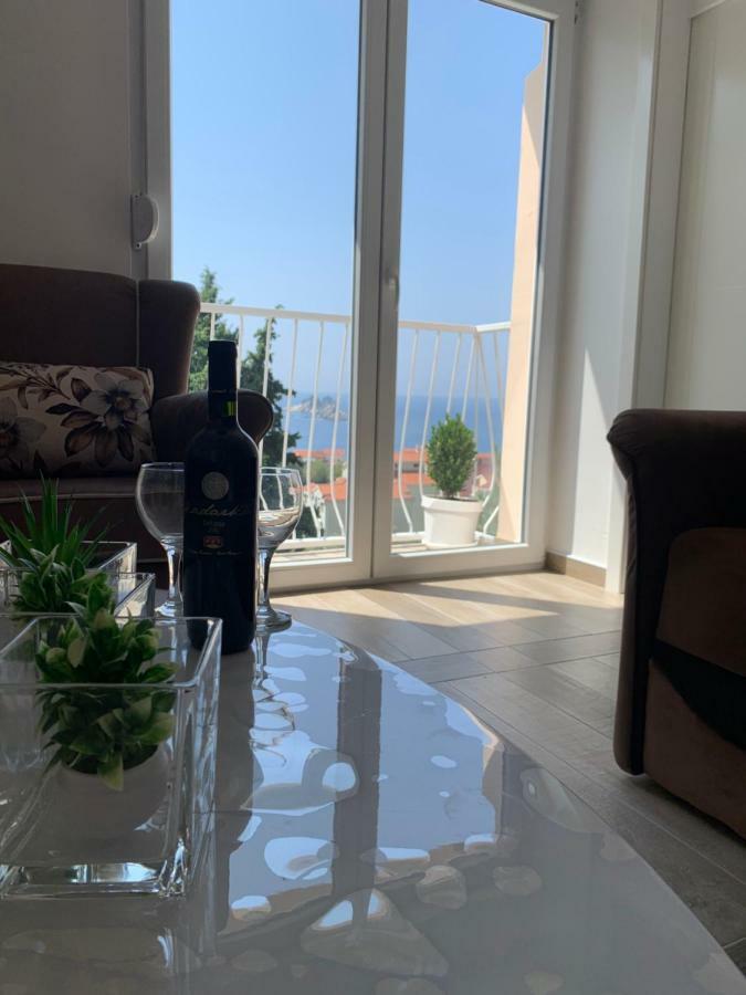 Seahaven Daire Petrovac Dış mekan fotoğraf